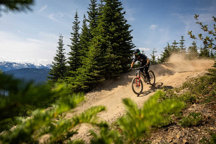 Video: Bryce Stroud & Fergus Ryan hit Crankworx